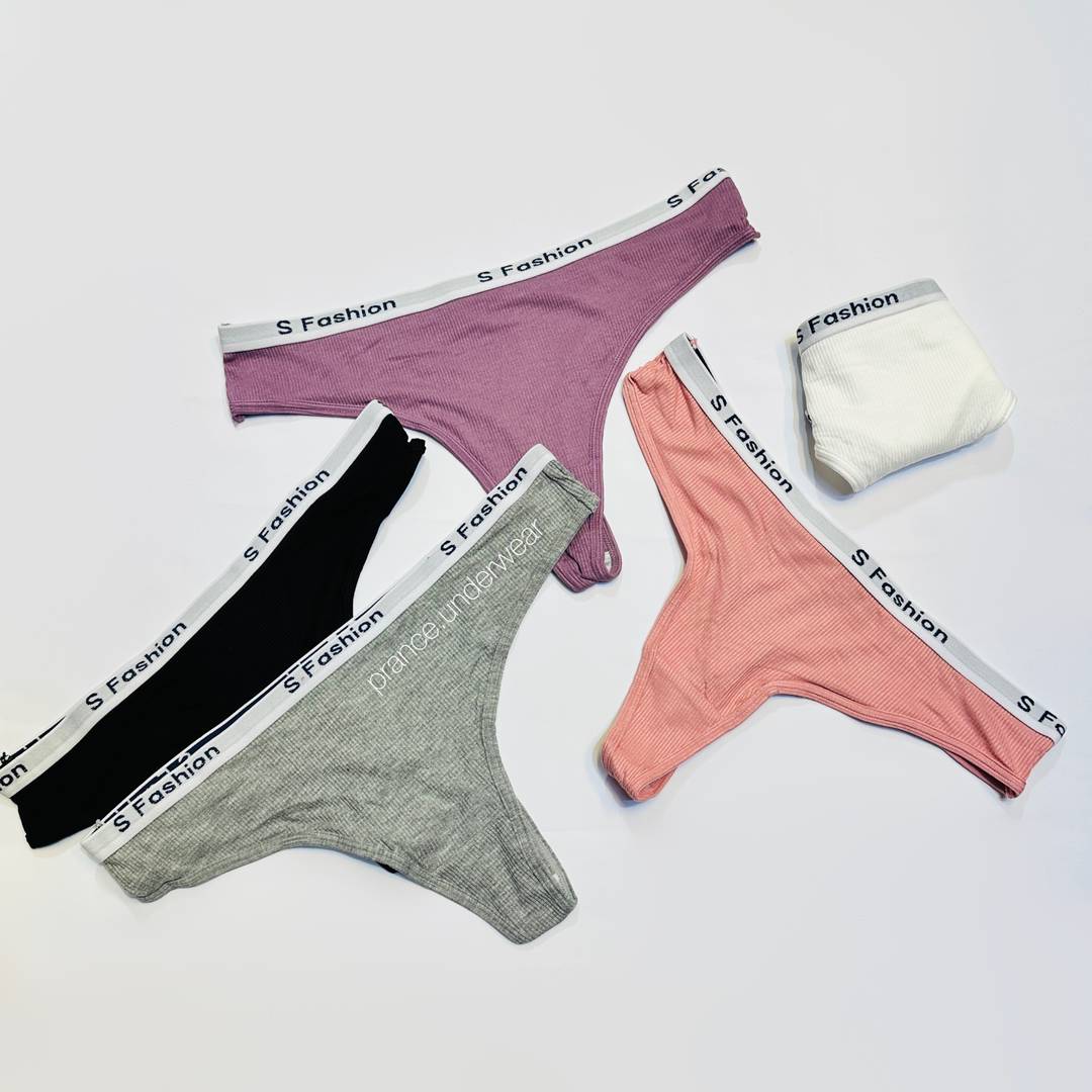شورت لامبادا تمام نخ زنانه | راحت، لطیف و بدون حساسیت شورت لامبادا تمام نخ زنانه نرم و تنفس پذیر مناسب استفاده روزمره
